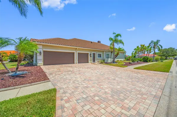 9801 COMPASS POINT WAY, Tampa, FL 33615