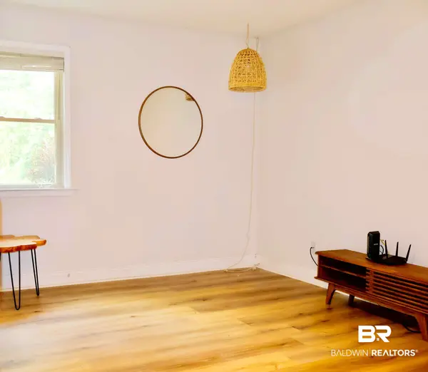 19297 Cedar Lane, Fairhope, AL 36532