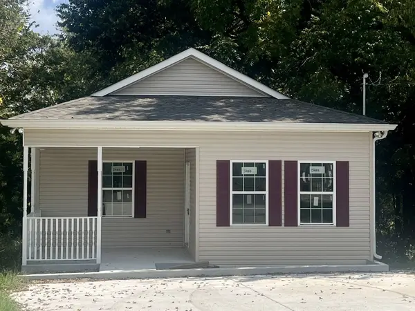 601 S Main St