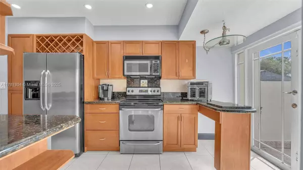 12031 SW 110th St Cir E, Miami, FL 33186