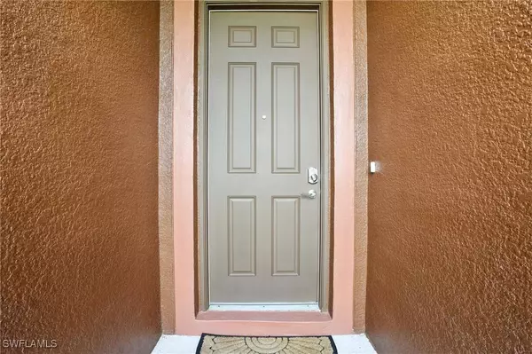 3731 NW 44th PL, Cape Coral, FL 33993