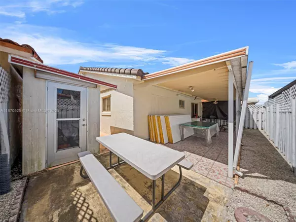 10211 NW 128th Ter, Hialeah Gardens, FL 33018