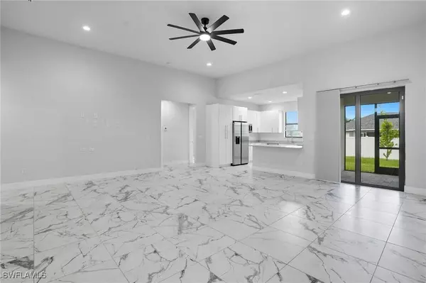 2314 NW 33rd PL, Cape Coral, FL 33993