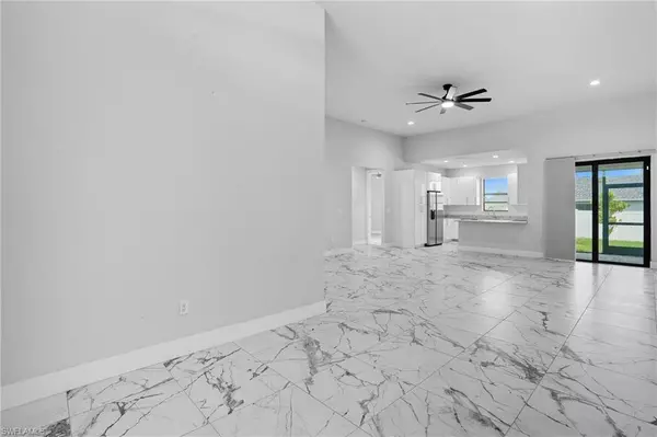 2314 NW 33rd PL, Cape Coral, FL 33993