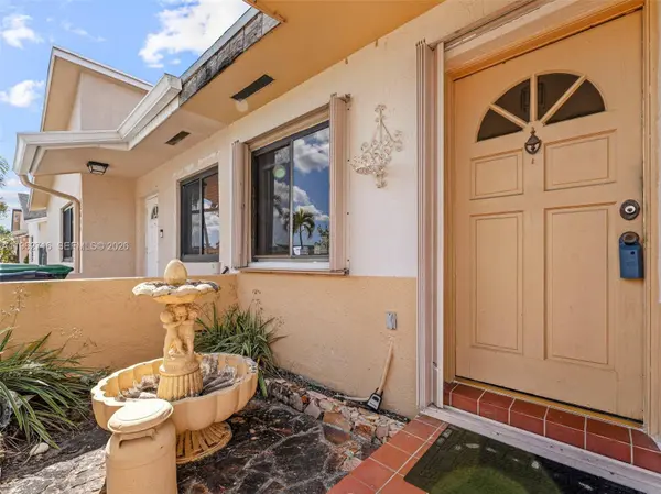 10832 SW 146th Pl, Miami, FL 33186