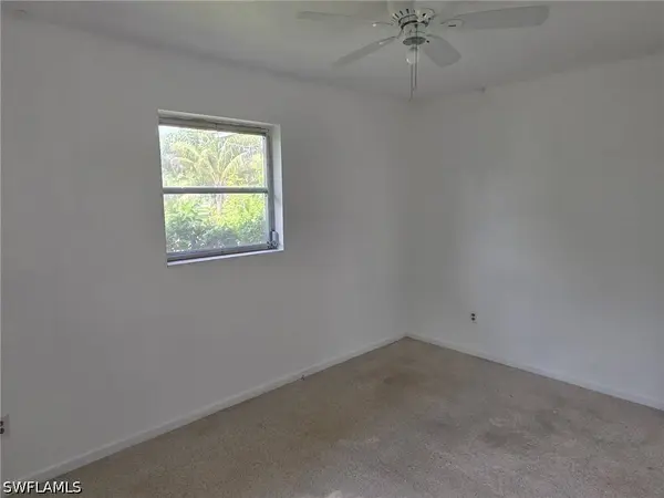 33 Broadway CIR, Fort Myers, FL 33901