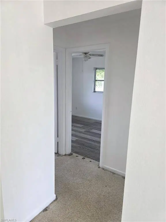 33 Broadway CIR, Fort Myers, FL 33901