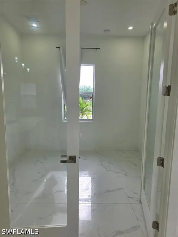 331 Nelson RD N, Cape Coral, FL 33993