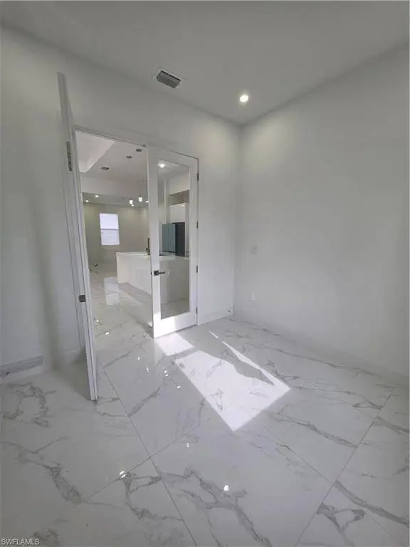 331 Nelson RD N, Cape Coral, FL 33993