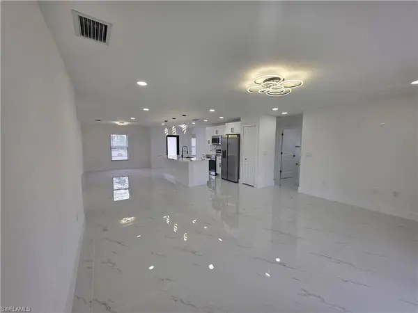 1918 NW 21st TER, Cape Coral, FL 33993