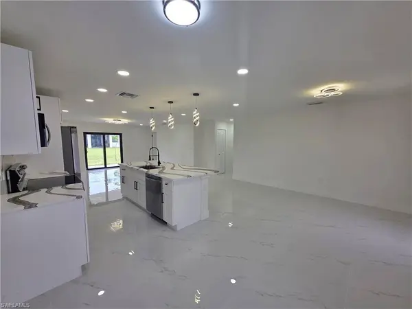 1918 NW 21st TER, Cape Coral, FL 33993