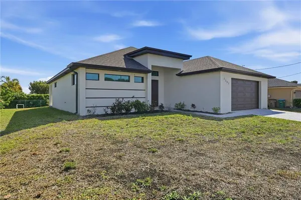 2303 NW 18th PL