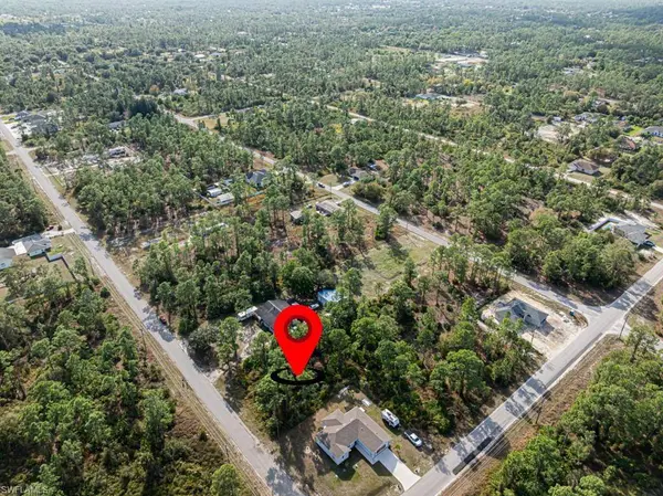 921 Moore AVE, Lehigh Acres, FL 33972