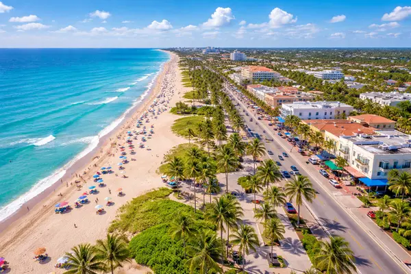 Living in Delray Beach, Florida - Why So Many People never leave....
