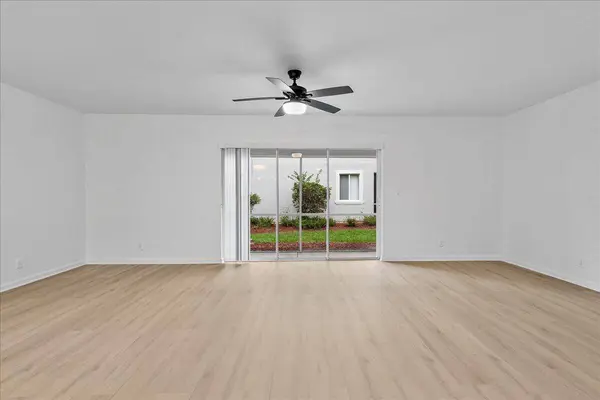 8128 BIG PINE WAY, Riviera Beach, FL 33407