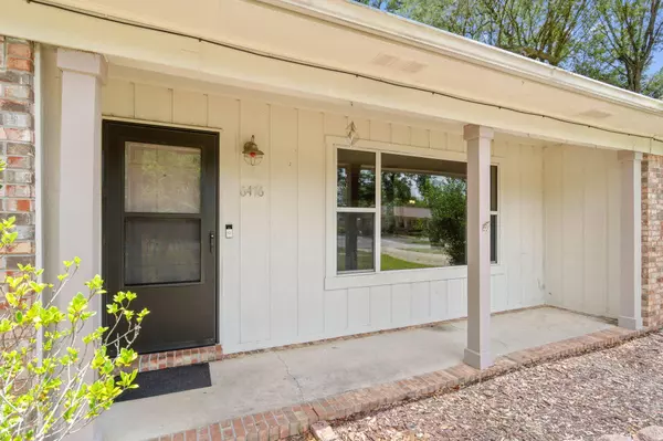 6476 Oakcrest Road, Milton, FL 32570