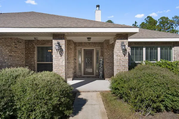 2448 Cove RD, Navarre, FL 32566