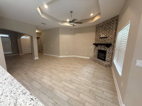 2454 Cove RD, Navarre, FL 32566