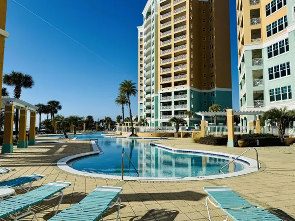 7505 Thomas DR #PH 121G, Panama City Beach, FL 32408
