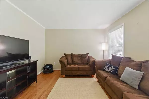 607 Colonial AVE, Williamsburg, VA 23185