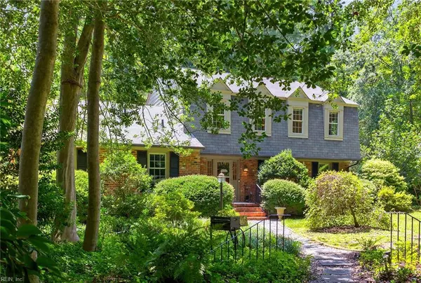 104 Artillery RD, Yorktown, VA 23692