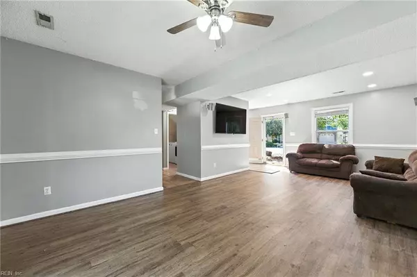 7288 Abraham CT, Newport News, VA 23605