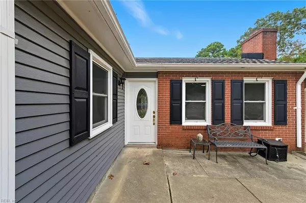 117 Virginia DR, Newport News, VA 23602