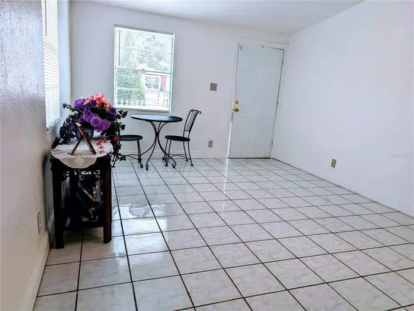 1906 E 98TH AVE, Tampa, FL 33612