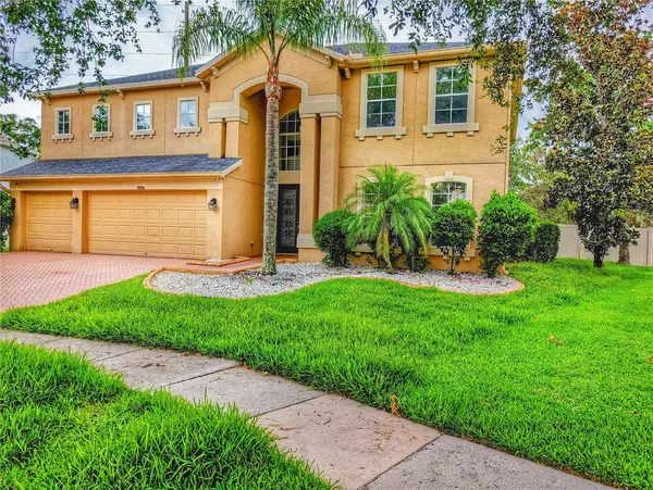 29916 CEDAR WAXWING DR, Wesley Chapel, FL 33545