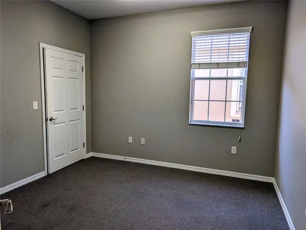 6938 W LINEBAUGH AVE, Tampa, FL 33625