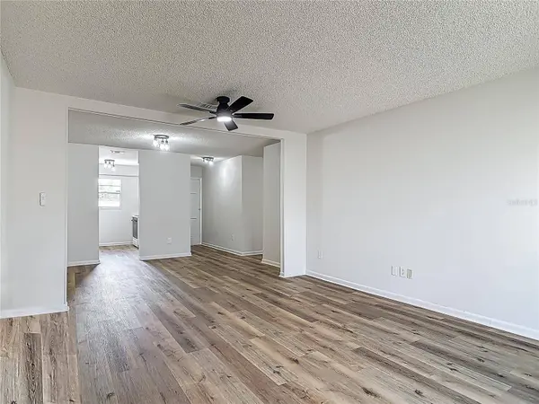 244 OAKLEIGH DR #200, Deland, FL 32724