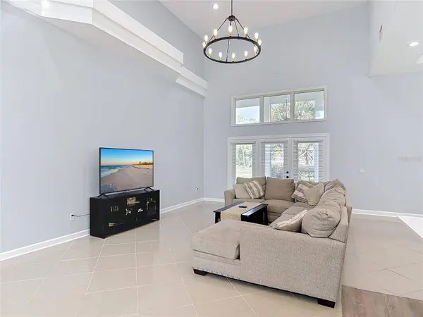 5 BAY POINTE DR, Ormond Beach, FL 32174