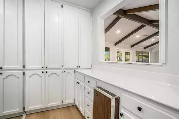 713 Havenwood Lane S, Fort Worth, TX 76112