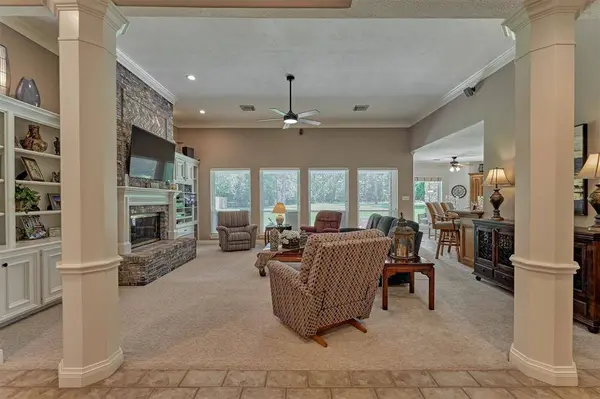 9331 Miller RD, Magnolia, TX 77354
