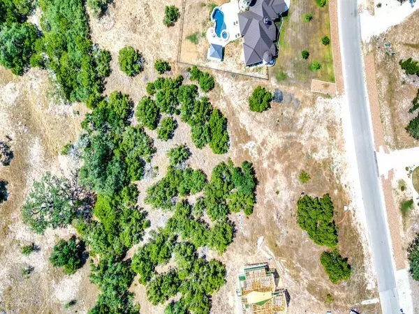 1213 Salt Lick DR, Brenham, TX 78132