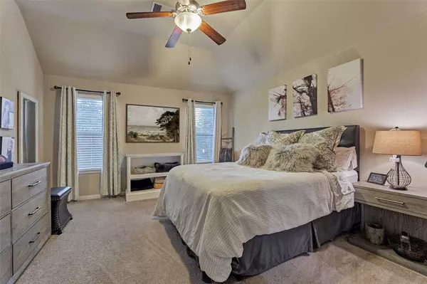 2611 Cedar Path LN, Conroe, TX 77385