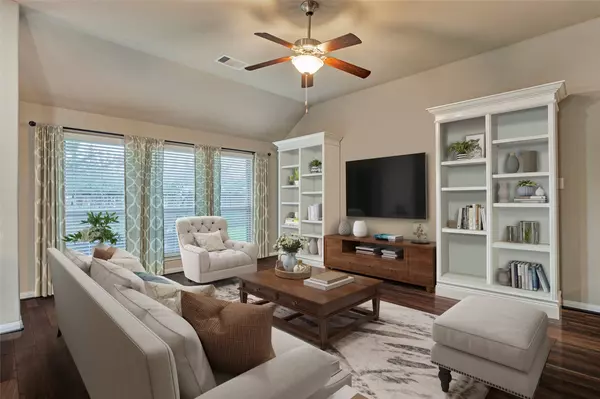 2611 Cedar Path LN, Conroe, TX 77385