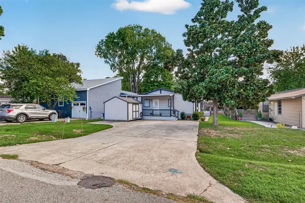 14174 Shadow Bay DR, Willis, TX 77318