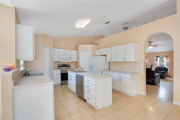 1873 VAN ALLEN CIR, Deltona, FL 32738