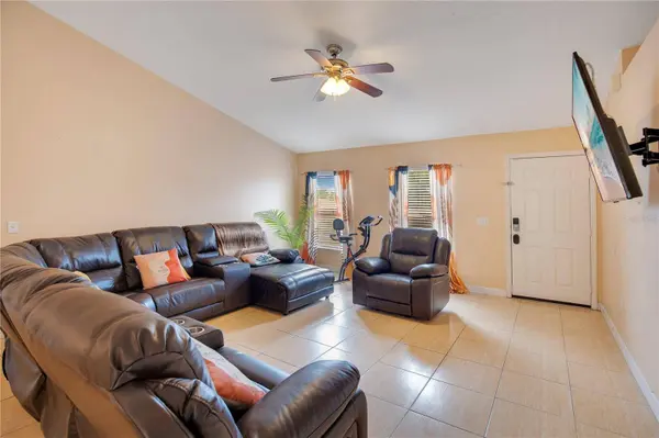 1873 VAN ALLEN CIR, Deltona, FL 32738
