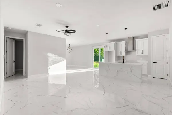 2446 GREENWAY, Sanford, FL 32771