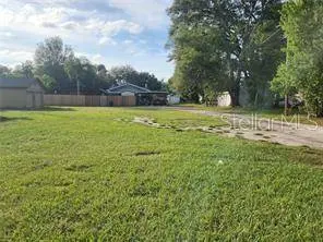 2010 S MAPLE AVE, Sanford, FL 32771