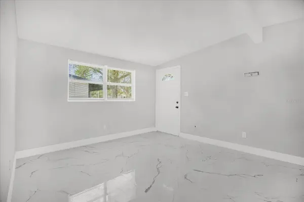 127 BOB THOMAS CIR, Sanford, FL 32771