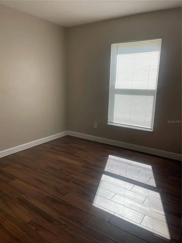 18 STARLING DR, Daytona Beach, FL 32117