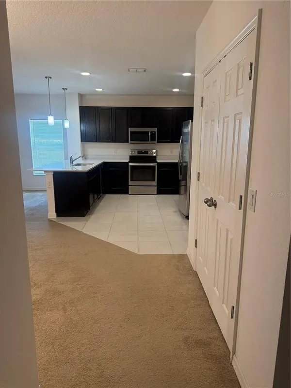23635 COMPANERO DR, Sorrento, FL 32776