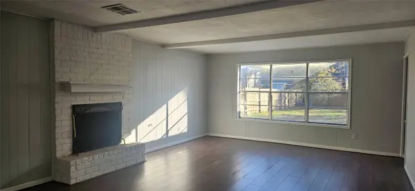 15231 Falling Creek DR, Houston, TX 77068