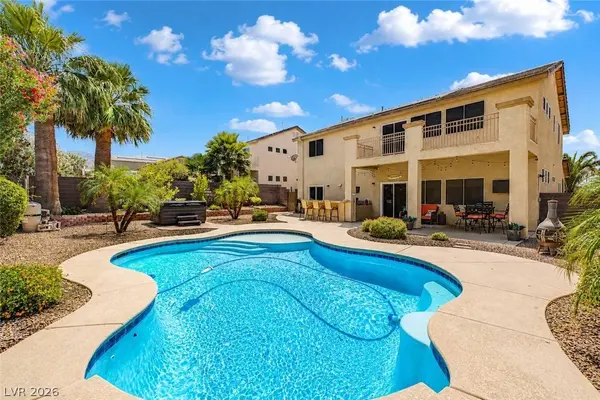 64 Mesa Rivera ST, Henderson, NV 89012