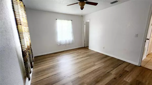 1855 ALEXANDER AVE, Sanford, FL 32771