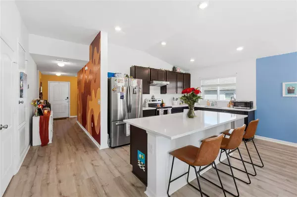 1459 GERANIUM DR, Mascotte, FL 34753