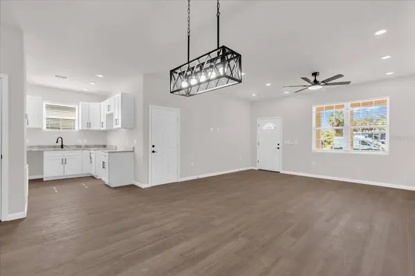 1807 PEACH AVE, Sanford, FL 32771